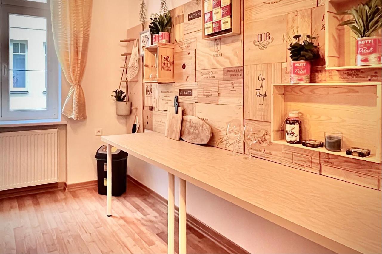 Sunny City - Apartment In Spa Zone With Private Garage 카를로비바리 외부 사진